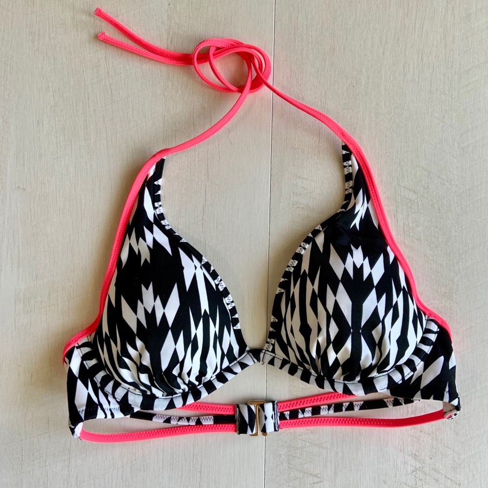 Bikini top